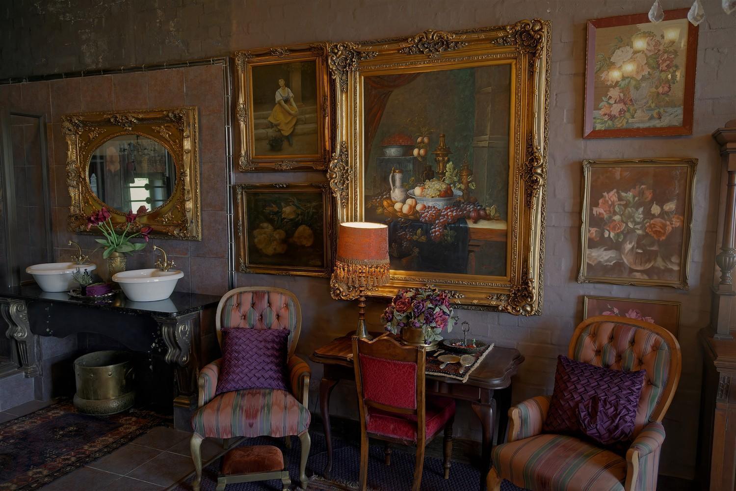 Отель Bygracealone Manor Outeniekwa Экстерьер фото